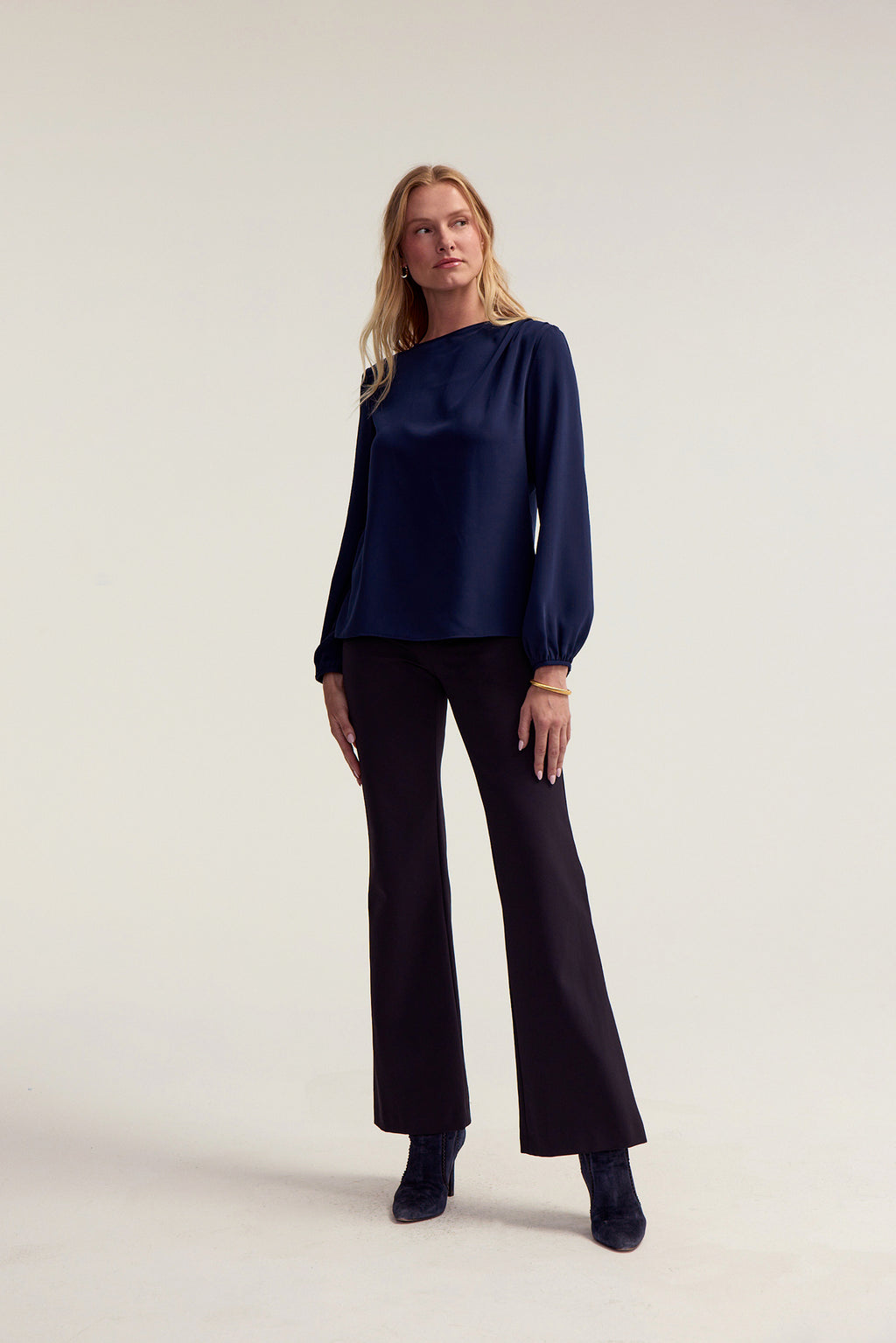 Greta Blouse - Navy